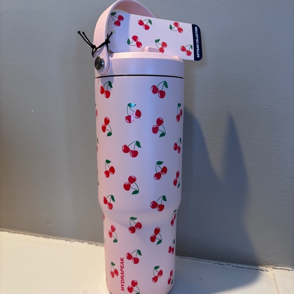 Hydrapeak Cherry Water bottle 32 oz - Picture 4 of 4